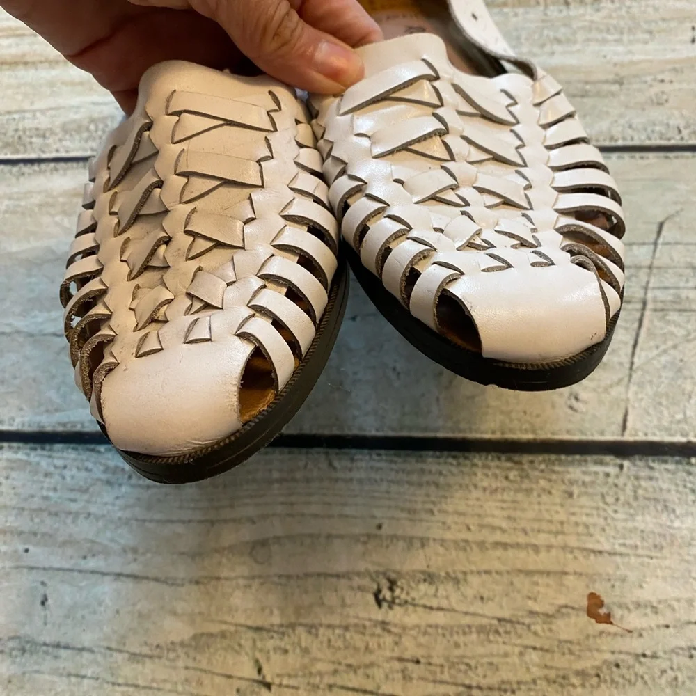 Romano white leather slip on hurarache sandals. 8 - Picture 7 of 14